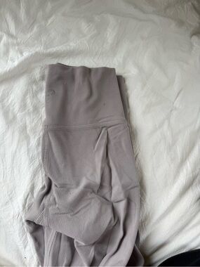 Aritzia Light Grey Biker Shorts